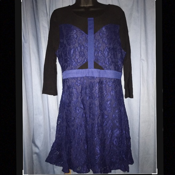 Black & Blue Dress - Picture 1 of 3